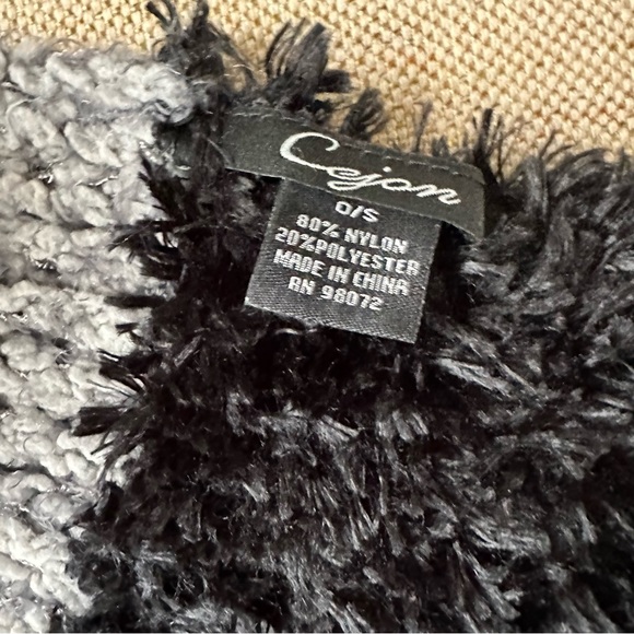 Cejon Multi Colored Knit Scarf - Picture 7 of 7